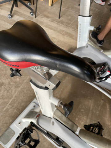 1049654-8 Träningscyklar, Schwinn 2 st