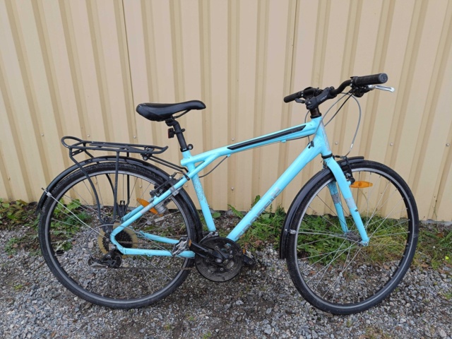 999992-1 Hybrid bike GT Traffic 2.0