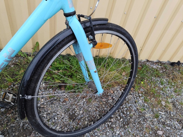 999992-8 Hybrid bike GT Traffic 2.0