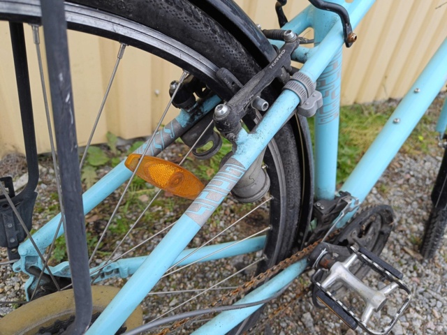 999992-12 Hybrid bike GT Traffic 2.0