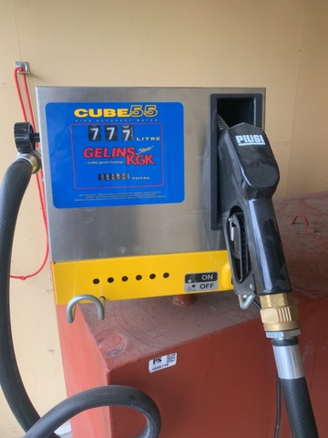 1036776-3 Fuel tank with pump 1000 liters