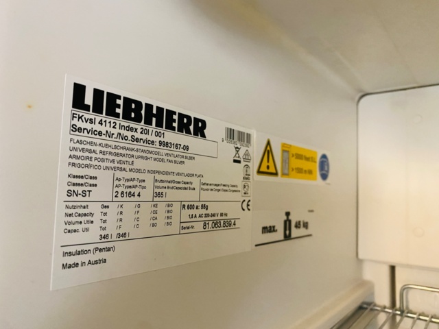 1103558-4 Refrigerator with glass door Liebherr FKvsl 4112