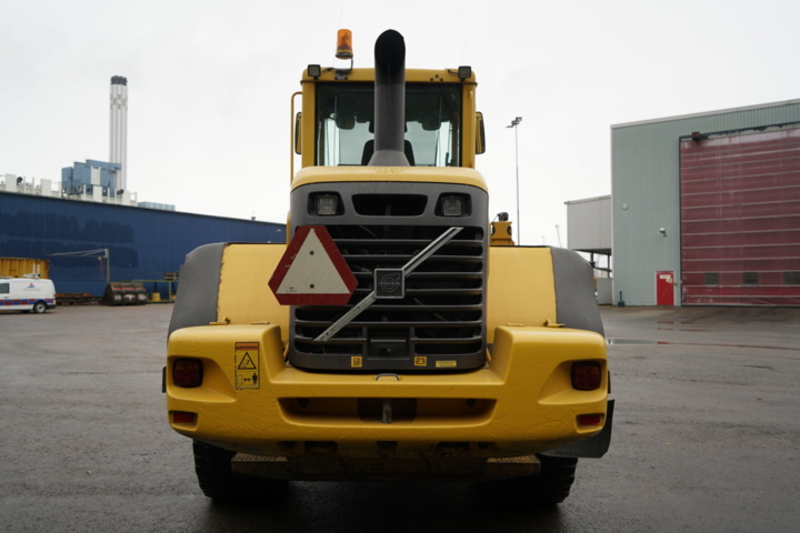 1103580-8 Loader Volvo L90E - 2002