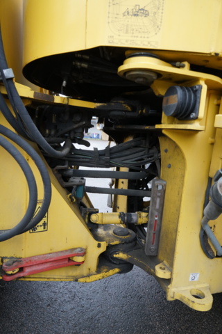 1103580-15 Loader Volvo L90E - 2002