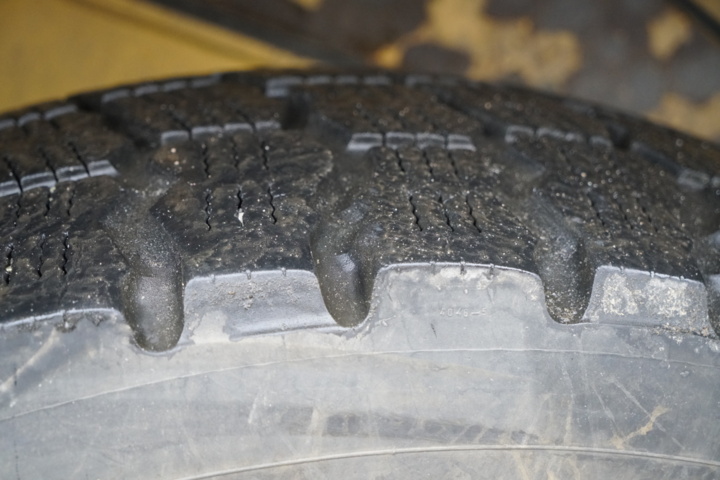 1103580-21 Loader Volvo L90E - 2002