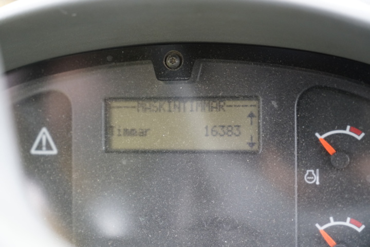 1103580-29 Loader Volvo L90E - 2002