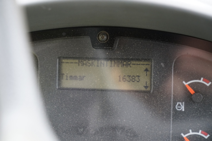 1103580-30 Loader Volvo L90E - 2002