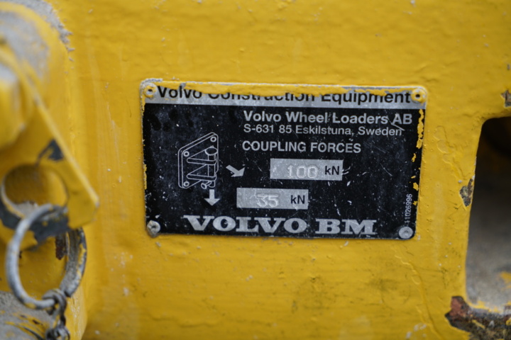 1103581-29 Loader Volvo L90C - 1996