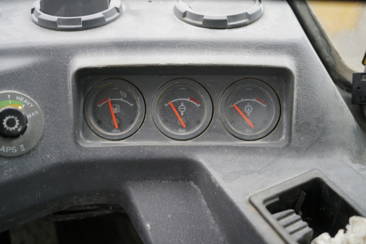 1103581-46 Loader Volvo L90C - 1996