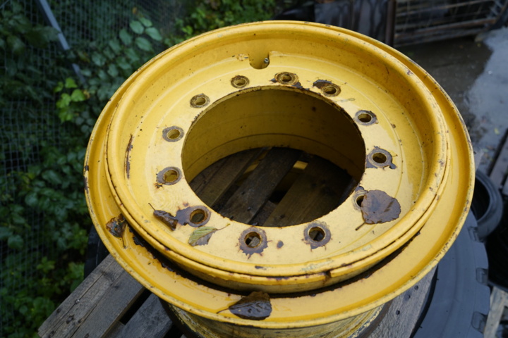 1103581-53 Loader Volvo L90C - 1996