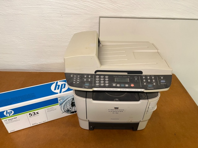 733012-1 HP LaserJet M2727nfs with new toner