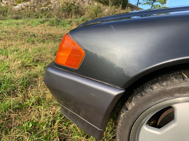 1103646-18 Mercedes-Benz 600SL - 1992