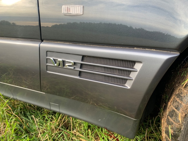 1103646-22 Mercedes-Benz 600SL - 1992