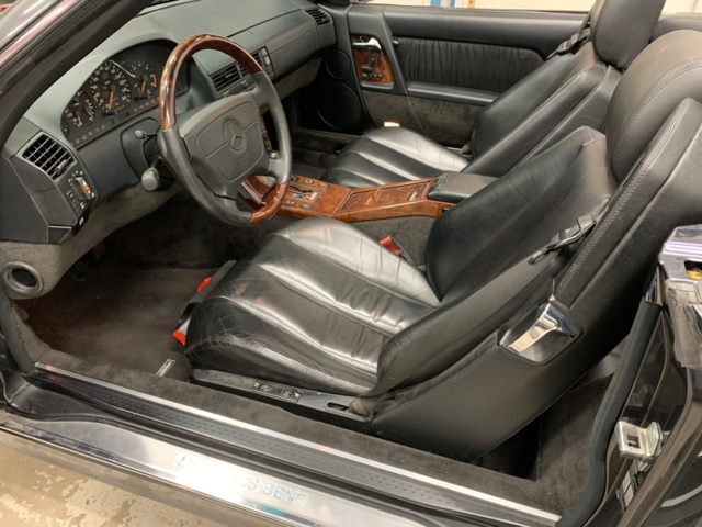 1103646-55 Mercedes-Benz 600SL - 1992