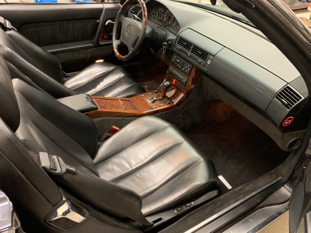 1103646-56 Mercedes-Benz 600SL - 1992