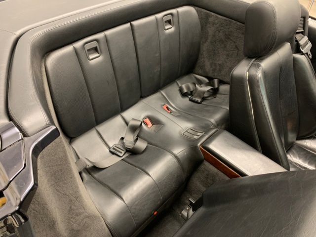 1103646-57 Mercedes-Benz 600SL - 1992