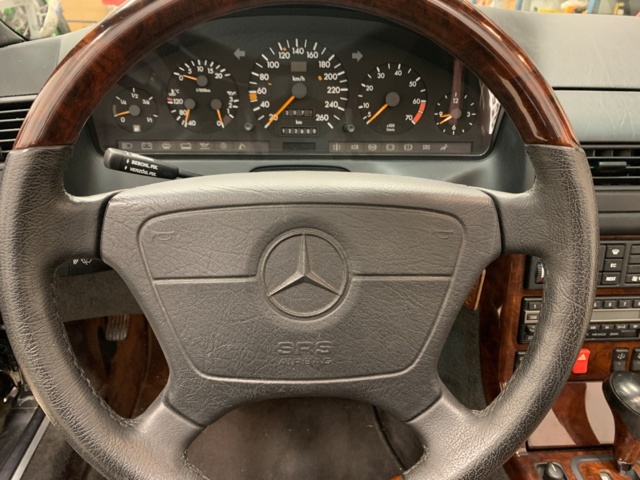 1103646-60 Mercedes-Benz 600SL - 1992