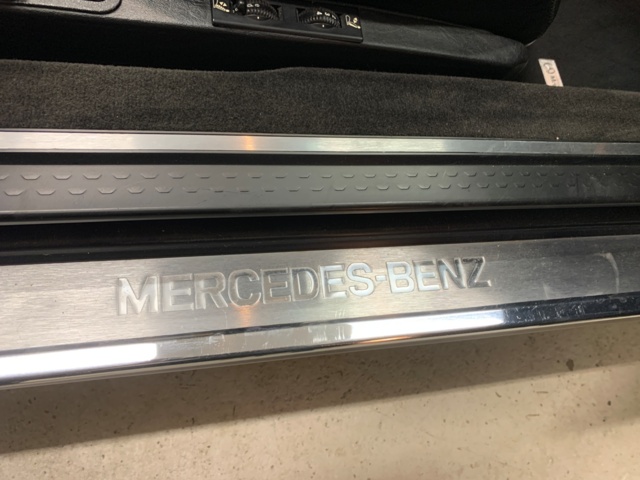 1103646-76 Mercedes-Benz 600SL - 1992