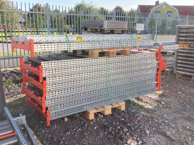 Roller conveyors for pallet racking EAB - PS Auction - We value the ...