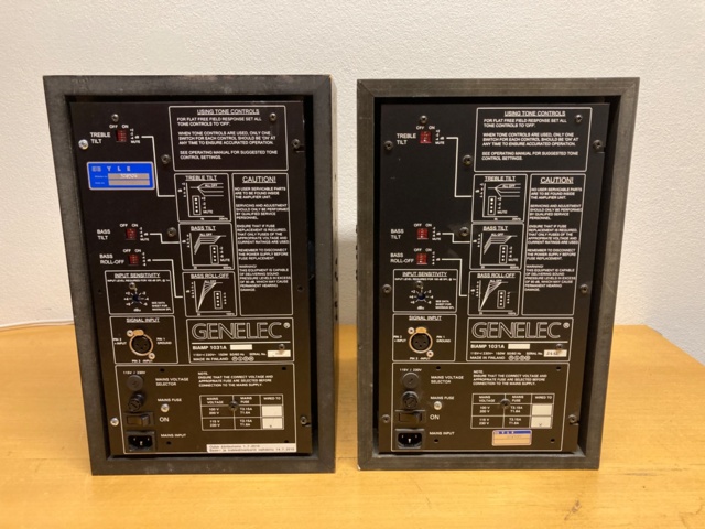 1104082-6 Genelec Biamp 1031A kaiuttimet ja 1092A subwoofer