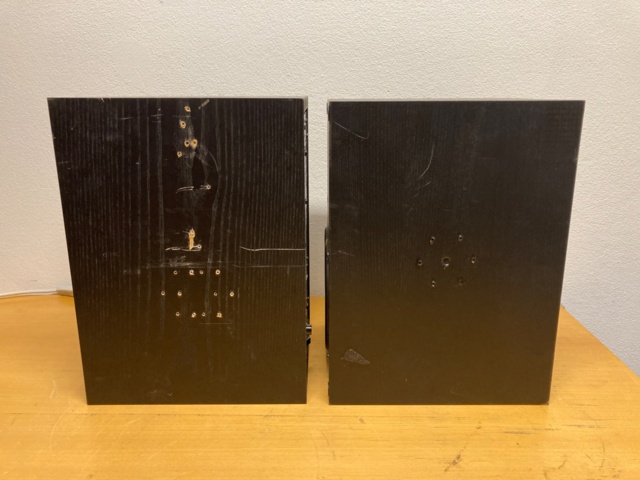 1104082-9 Genelec Biamp 1031A kaiuttimet ja 1092A subwoofer