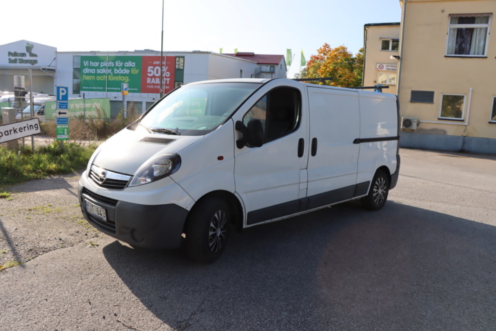 1104518-20 Opel Vivaro 2.9t 2.0 CDTI - 2008
