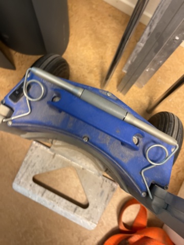 1085710-5 Stair climber Lift car