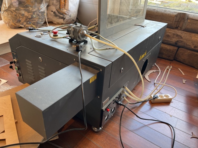 1050458-7 Laser cutter MetaQuip MQ4060-60W Co2 -2021