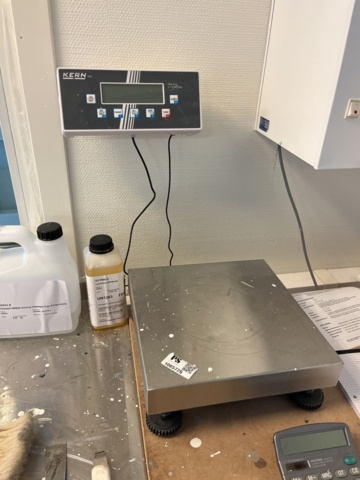 1085726-5 Digital scale Kern EOC