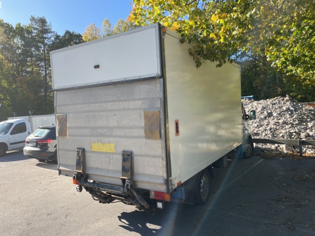 1085731-7 Renault Master Chassis Cab 3.5 T 2.5 dCi Manual, 115hp, 2001 Subject to repair