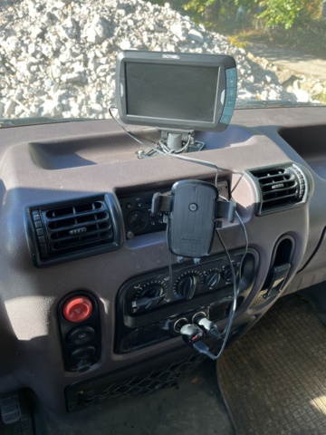 1085731-31 Renault Master Chassis Cab 3.5 T 2.5 dCi Manual, 115hp, 2001 Subject to repair