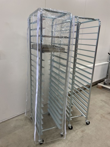 998829-1 2 st Kantinvagnar med plåtar