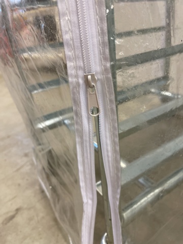 998829-8 2 st Kantinvagnar med plåtar