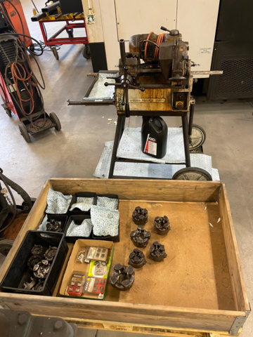 1049678-1 Thread machine/belt machine George Fischer Km 2 with tool