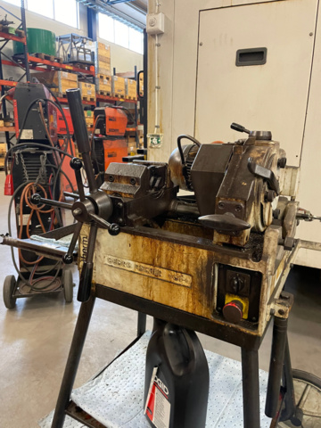 1049678-12 Thread machine/belt machine George Fischer Km 2 with tool