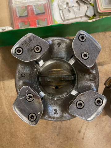 1049678-16 Thread machine/belt machine George Fischer Km 2 with tool