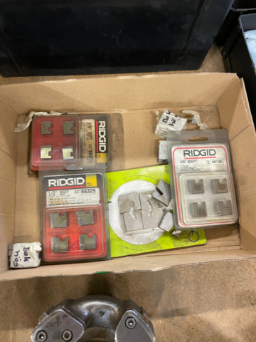 1049678-20 Thread machine/belt machine George Fischer Km 2 with tool