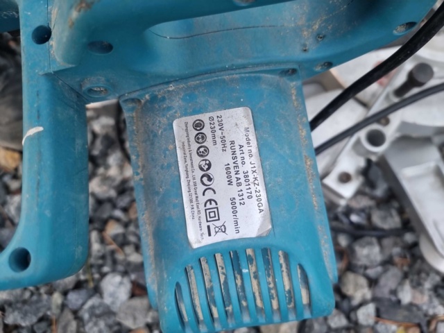 824980-5 Makita angle cutter and tiger saw etc