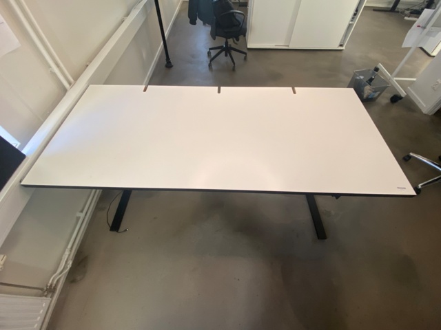 962668-1 6 desks 180x80 cm