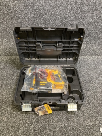 1100354-1 Hammer drill Dewalt DCH273NT