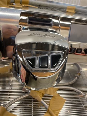 998834-9 Espresso machine Victoria & Espresso grinder Mythos