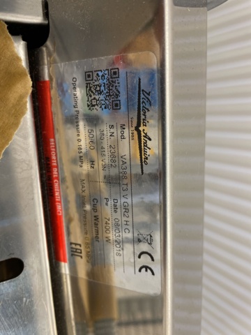 998834-15 Espresso machine Victoria & Espresso grinder Mythos