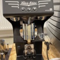 998834-18 Espresso machine Victoria & Espresso grinder Mythos