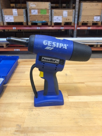 1035188-2 Gesipa PowerBird Pro battery operated pop rivet gun