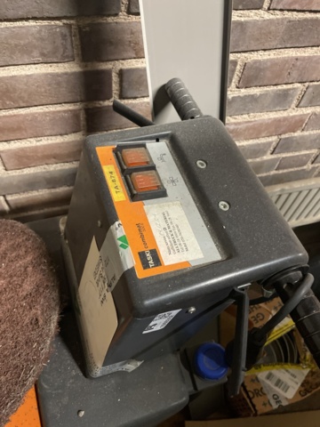 1060352-3 Taski Scrubber