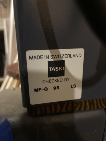 1060352-8 Taski Scrubber