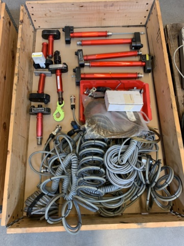 1035203-1 aids for lifting devices for industry