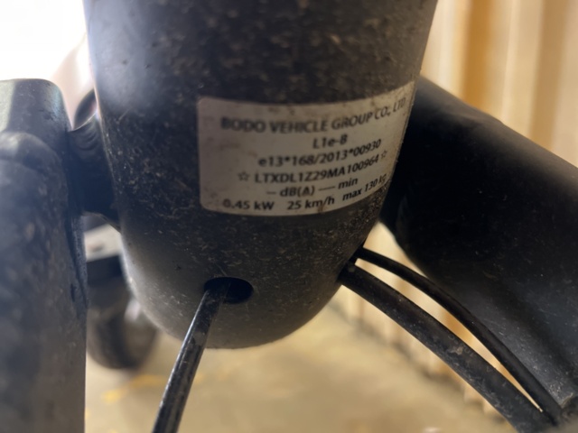 1024323-13 Electric moped class 2 Vässla Bike 25km/h