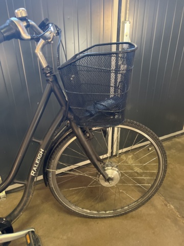 1024330-6 Electric bike Darlington Raleigh repair item -2019