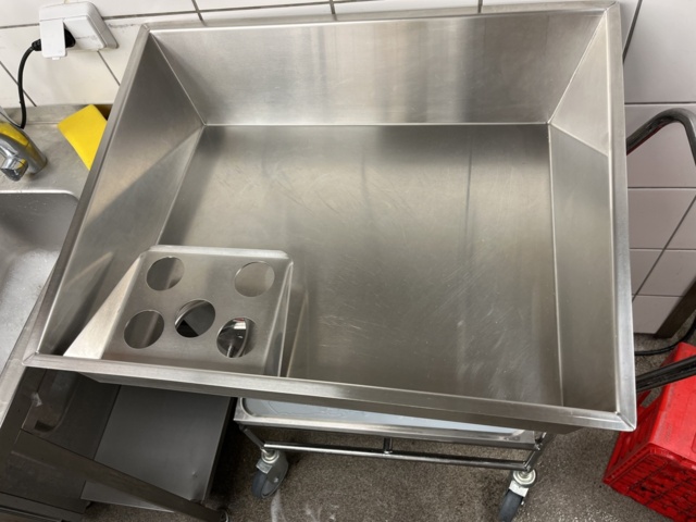 1052466-2 Meat grinder KT LM-98/P